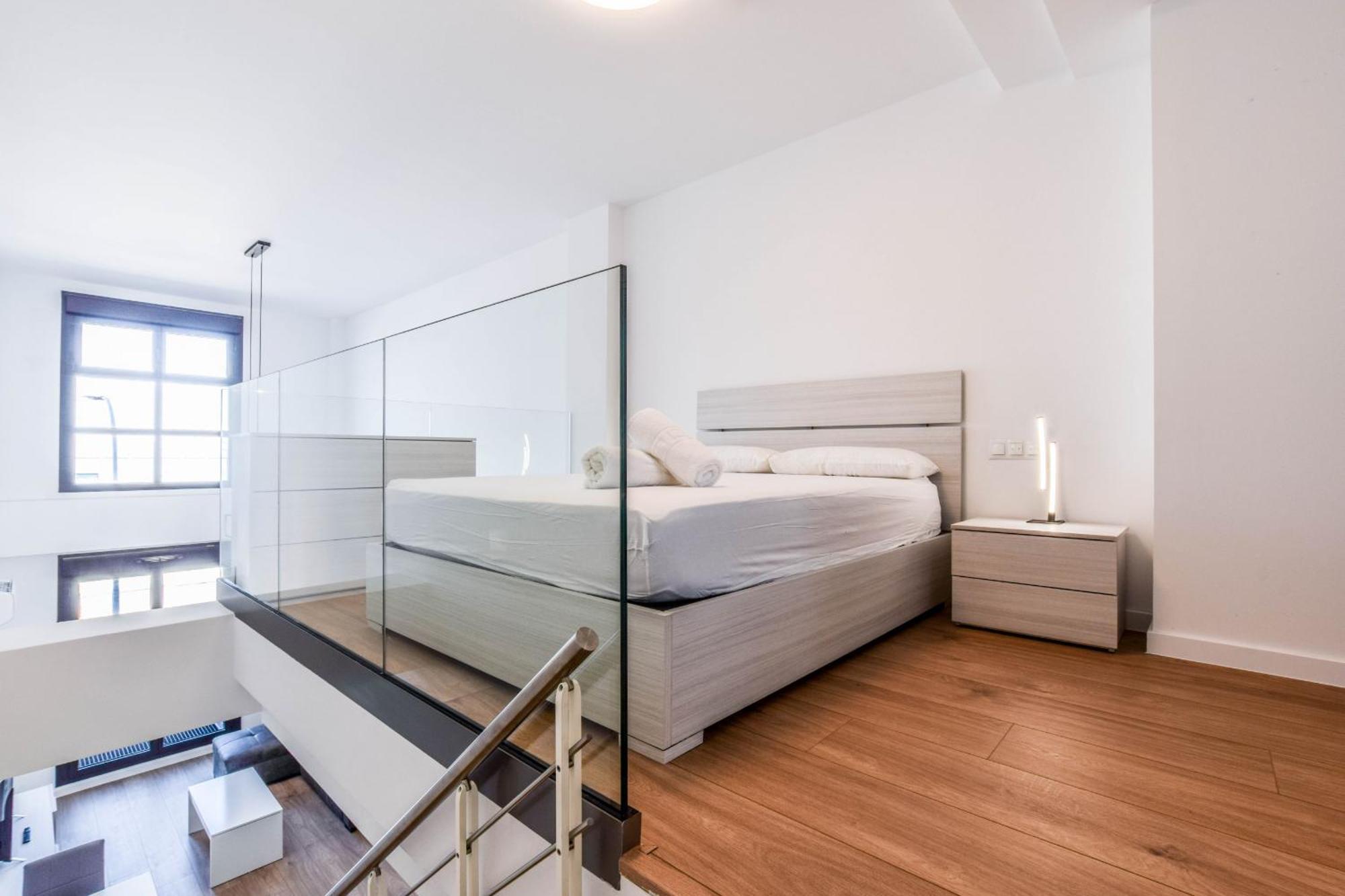 Apartamentos Reformados Con Garajes Incluido San Sebastián de los Reyes Kültér fotó